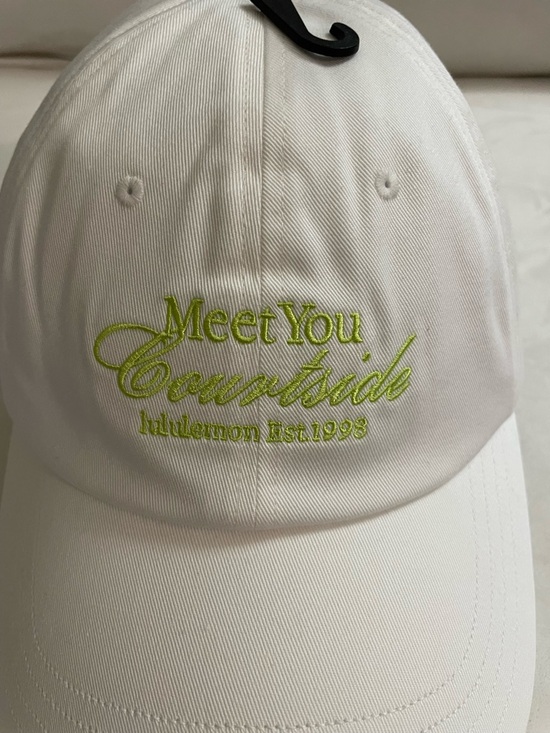 Lululemon NWT Classic Ball Park Cap \